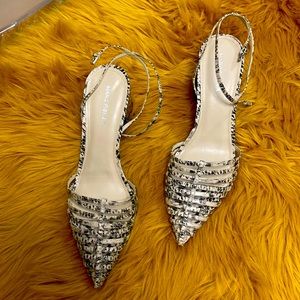 New, never worn Marc Fisher size 10 heel